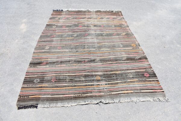 5.2 ft. x 7.5 ft. Vintage Kilim Rug TR59682 Image 2