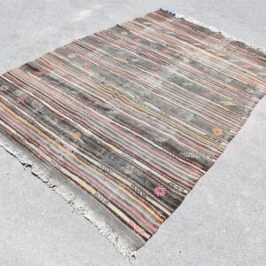 5.2 ft. x 7.5 ft. Vintage Kilim Rug TR59682 Image 1