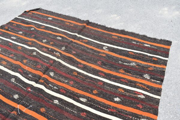 7.1 ft. x 10 ft. Vintage Kilim Rug TR59712 Image 4