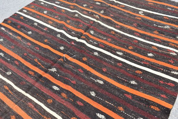 7.1 ft. x 10 ft. Vintage Kilim Rug TR59712 Image 5