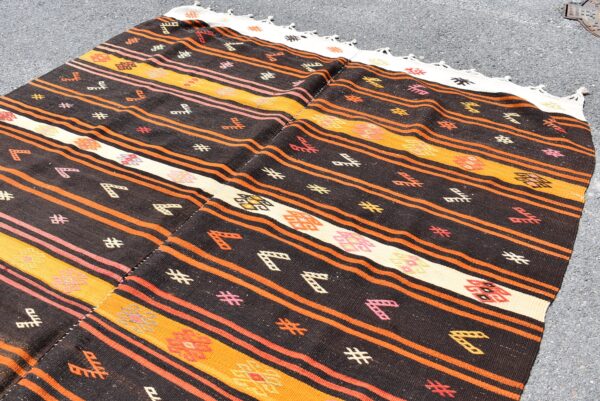 7.2 ft. x 11.5 ft. Vintage Kilim Rug TR59742 Image 4