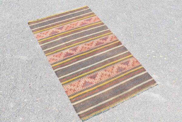 2.4 ft. x 4.1 ft. Vintage Kilim Rug TR59752 Image 3