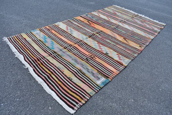 5.7 ft. x 11.6 ft. Vintage Kilim Rug TR59762 Image 1