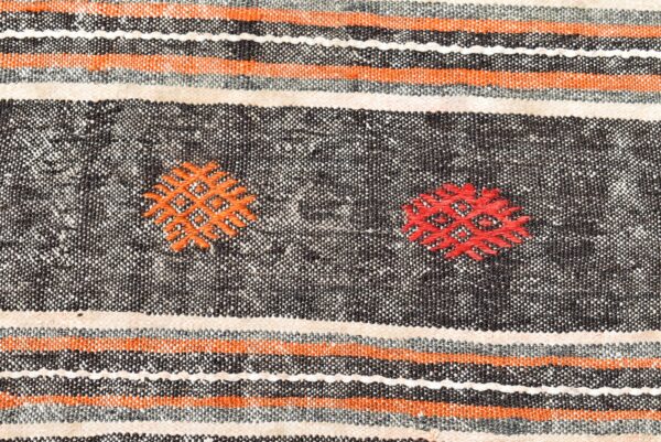 5.7 ft. x 8.9 ft. Vintage Kilim Rug TR59812 Image 6