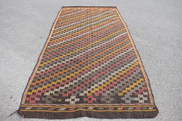 4.5 ft. x 10 ft. Vintage Kilim Rug TR59892 Image 2
