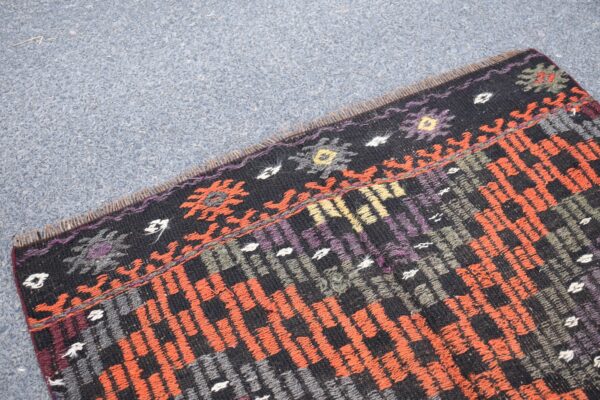 3.8 ft. x 8.7 ft. Vintage Kilim Rug TR59932 Image 6