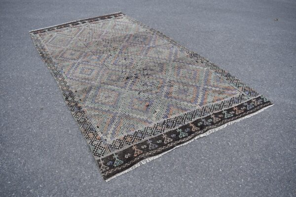 5.6 ft. x 9.9 ft. Vintage Kilim Rug TR59962 Image 3