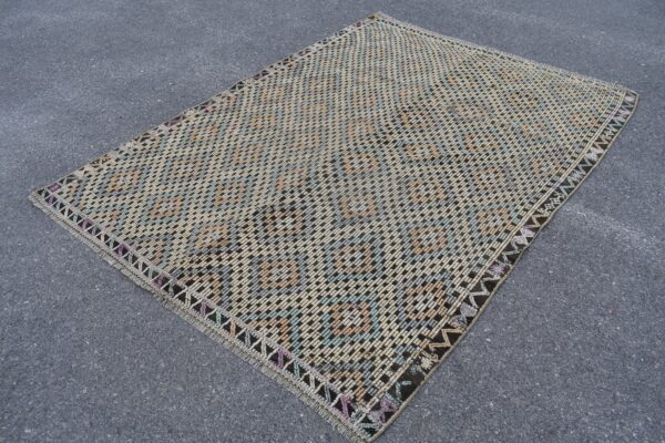 5.4 ft. x 7.4 ft. Vintage Kilim Rug TR59972 Image 1