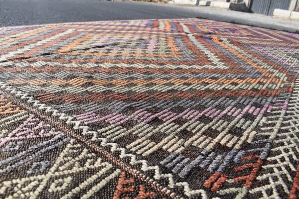 5.3 ft. x 10.8 ft. Vintage Kilim Rug TR60012 Image 5