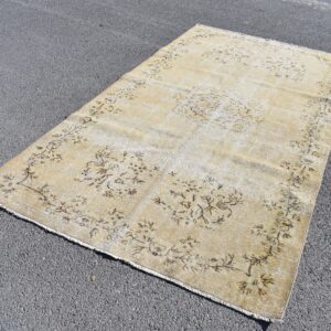 4.8 ft. x 8.2 ft. Vintage Turkish Rug TR99016 Image 1