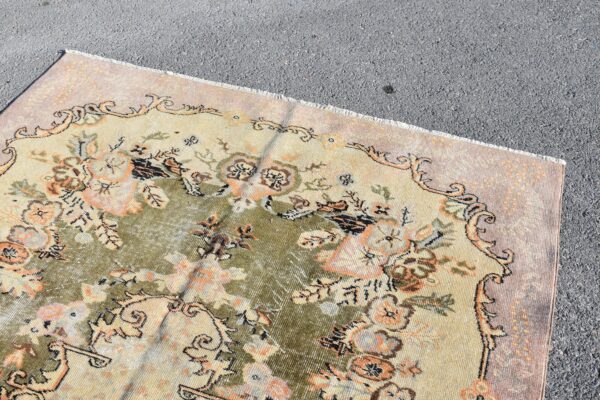 5.5 ft. x 8.4 ft. Vintage Turkish Rug TR99076 Image 4