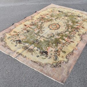 5.5 ft. x 8.4 ft. Vintage Turkish Rug TR99076 Image 1