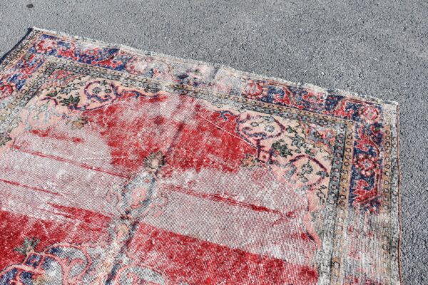 5.6 ft. x 9.3 ft. Vintage Turkish Rug TR99116 Image 4