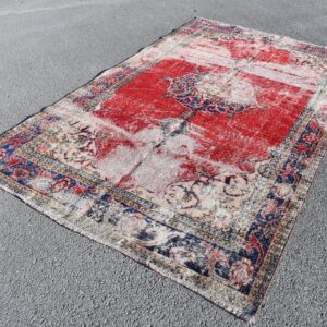 5.6 ft. x 9.3 ft. Vintage Turkish Rug TR99116 Image 1