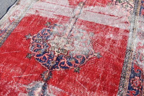 5.6 ft. x 9.3 ft. Vintage Turkish Rug TR99116 Image 5