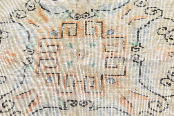 3.9 ft. x 9.4 ft. Vintage Turkish Rug TR99146 Image 6