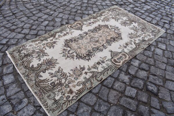 3.7 ft. x 7.1 ft. Vintage Turkish Rug TR99186 Image 4