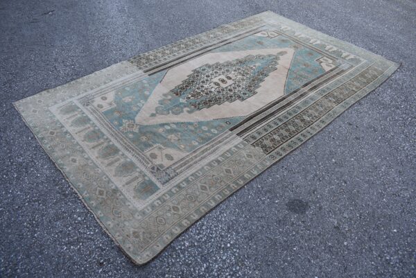 4.9 ft. x 8.7 ft. Vintage Turkish Rug TR99206 Image 1