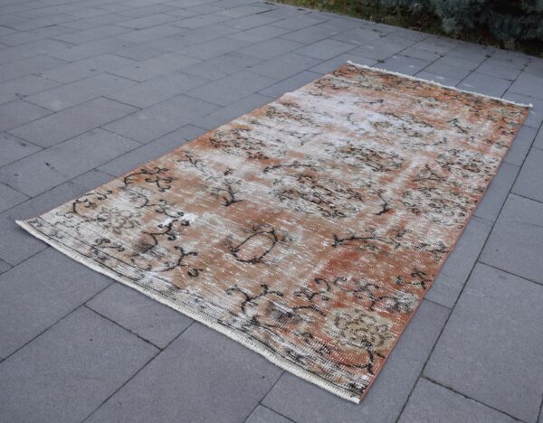4.1 ft. x 8.6 ft. Vintage Turkish Rug TR99336 Image 1