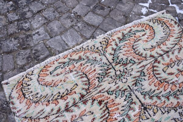 4.5 ft. x 8.1 ft. Vintage Turkish Rug TR99376 Image 6