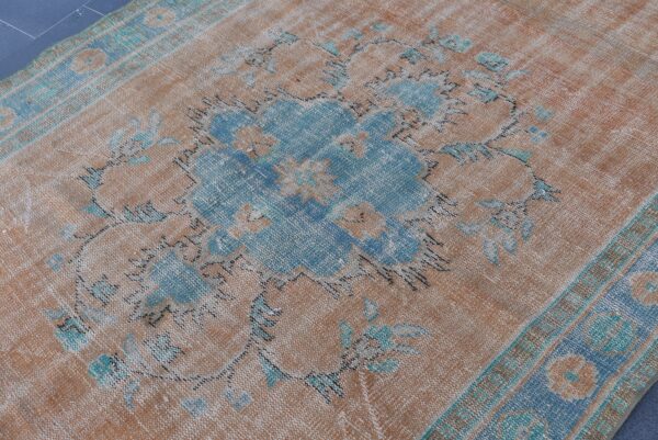 5.3 ft. x 9.2 ft. Vintage Turkish Rug TR99396 Image 5