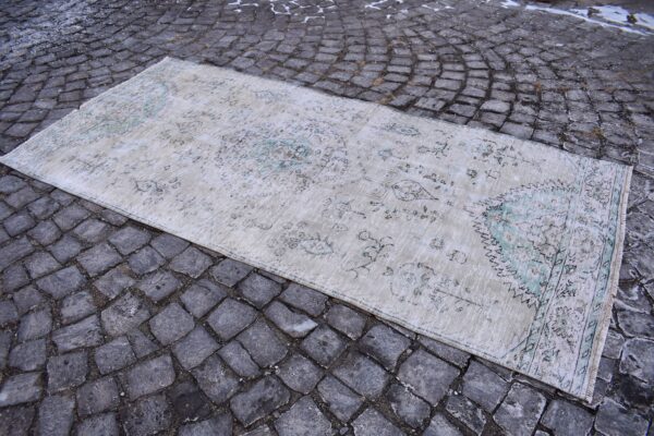 4.1 ft. x 8.7 ft. Vintage Turkish Rug TR99426 Image 3