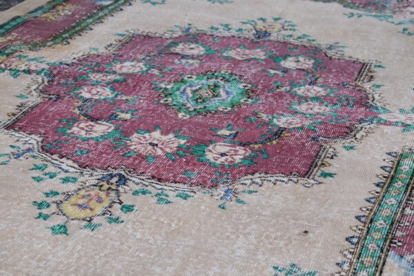 5.3 ft. x 8.9 ft. Vintage Turkish Rug TR99446 Image 3