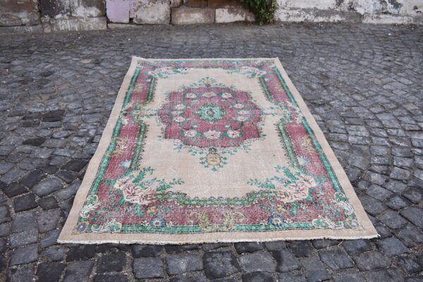 5.3 ft. x 8.9 ft. Vintage Turkish Rug TR99446 Image 4