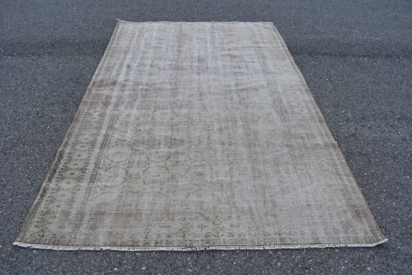 5.3 ft. x 8.3 ft. Vintage Turkish Rug TR99476 Image 2