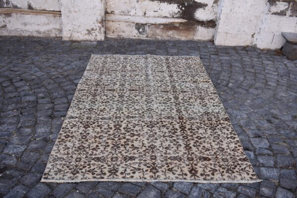 4.9 ft. x 8 ft. Vintage Turkish Rug TR99486 Image 2