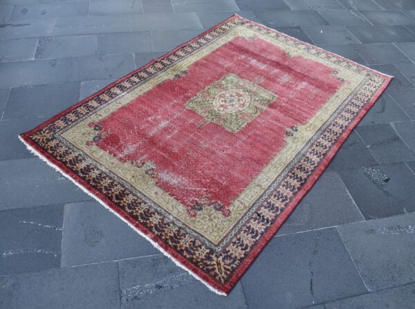 4.3 ft. x 6.4 ft. Vintage Turkish Rug TR99496 Image 1