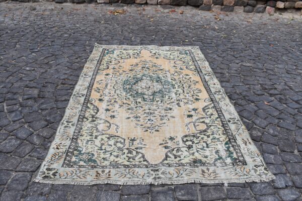 5 ft. x 8.8 ft. Vintage Turkish Rug TR99526 Image 2
