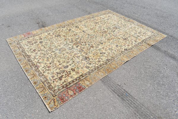 5.9 ft. x 9.4 ft. Vintage Turkish Rug TR99536 Image 1