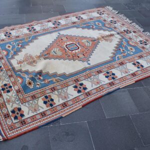 5.5 ft. x 8.1 ft. Vintage Turkish Rug TR99556 Image 1