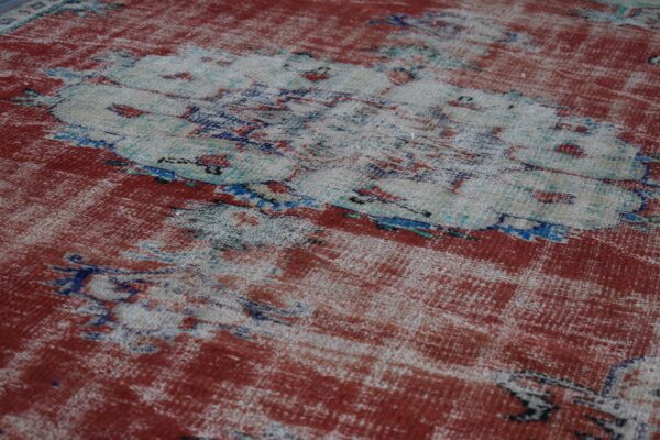 4.7 ft. x 8 ft. Vintage Turkish Rug TR99646 Image 4