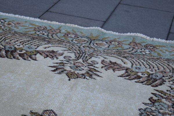 4.1 ft. x 7.4 ft. Vintage Turkish Rug TR99716 Image 5