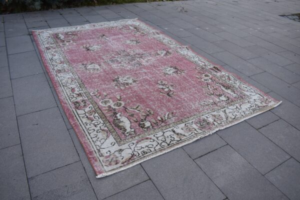 5.4 ft. x 8.9 ft. Vintage Turkish Rug TR99796 Image 3