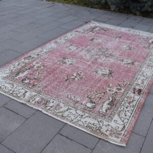 5.4 ft. x 8.9 ft. Vintage Turkish Rug TR99796 Image 1