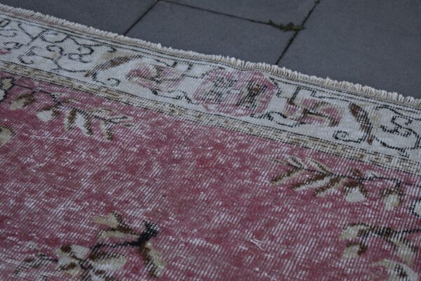 5.4 ft. x 8.9 ft. Vintage Turkish Rug TR99796 Image 5
