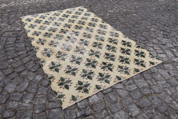 5.5 ft. x 9.3 ft. Vintage Turkish Rug TR99866 Image 3