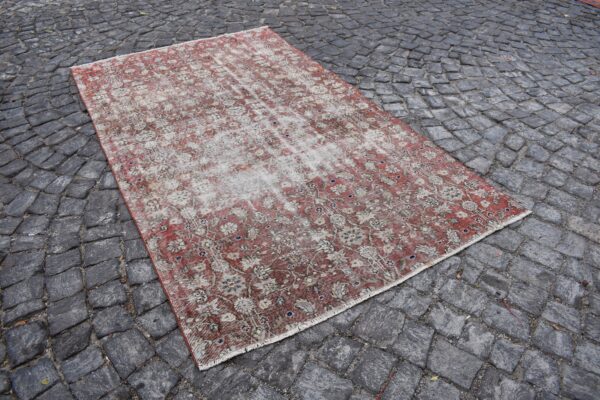5 ft. x 8.7 ft. Vintage Turkish Rug TR99896 Image 3