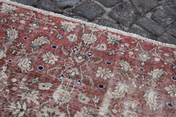5 ft. x 8.7 ft. Vintage Turkish Rug TR99896 Image 5