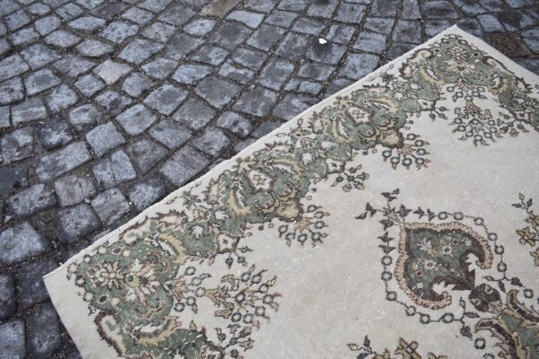 6 ft. x 9.8 ft. Vintage Turkish Rug TR99926 Image 5