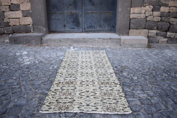3 ft. x 6.6 ft. Vintage Turkish Rug TR99976 Image 2
