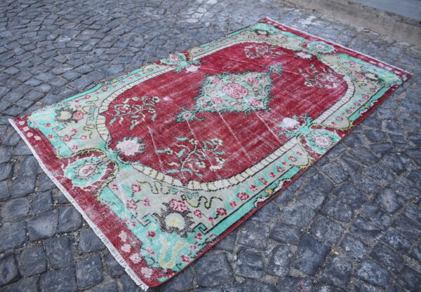 4.7 ft. x 8.1 ft. Vintage Turkish Rug TR99986 Image 1