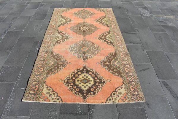 4.5 ft. x 8.1 ft. Vintage Turkish Rug TR99996 Image 2