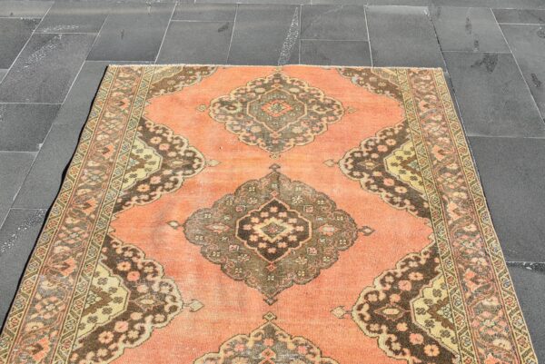 4.5 ft. x 8.1 ft. Vintage Turkish Rug TR99996 Image 4