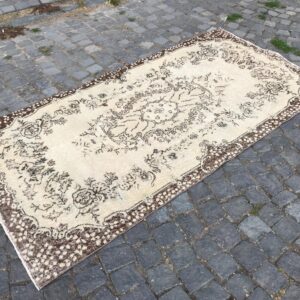 3.6 ft. x 7.1 ft. Vintage Turkish Rug TR20077 Image 1