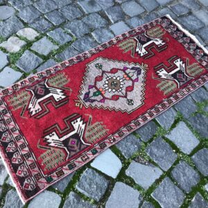 1.5 ft. x 3.6 ft. Vintage Turkish Rug TR20237 Image 1