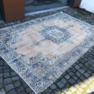 6.7 ft. x 10.4 ft. Vintage Turkish Rug TR20317 Image 1
